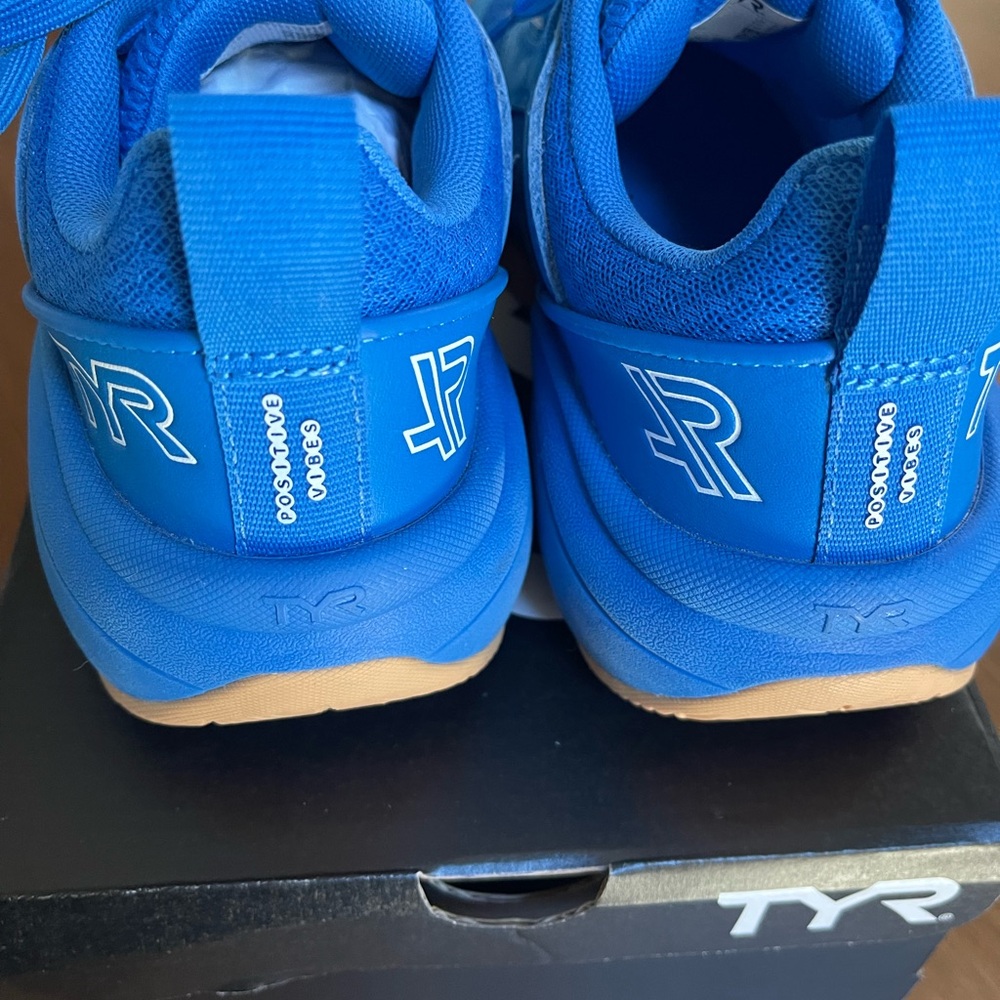 TYR Blue Athletic Shoes - Picture 3 of 4